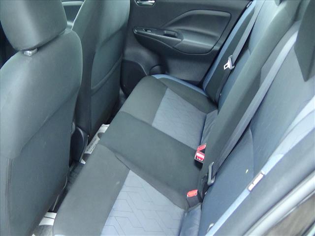 2025 Nissan Versa SV:C6848