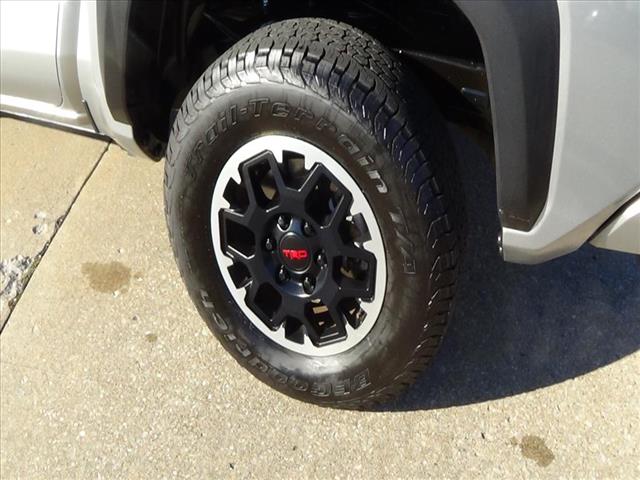 2024 Toyota Tacoma TRD Off-Road:C6653