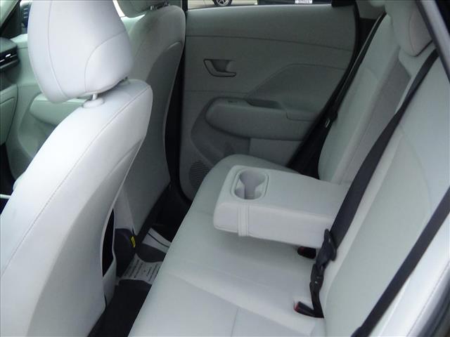 2025 Hyundai KONA SEL:C6776