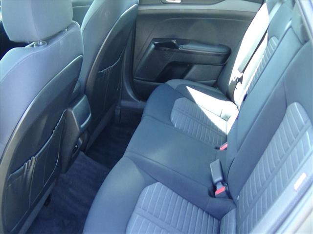 2025 Kia K5 LXS:C6925