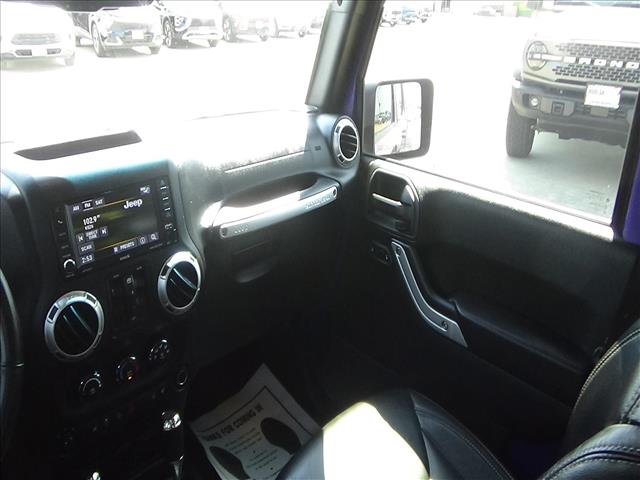 2018 Jeep Wrangler JK Unlimited Rubicon:C6958A