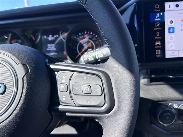 2026 Jeep Wrangler Sport S:26-036