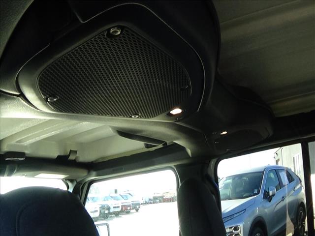 2024 Jeep Wrangler Sahara:C6749