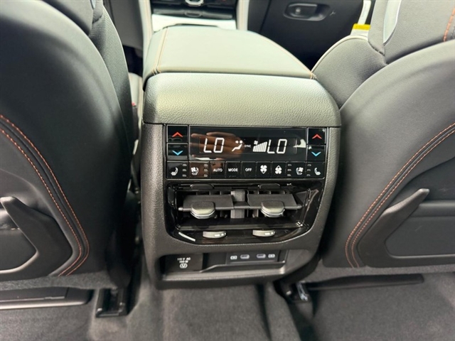 2026 Jeep Grand Cherokee L Summit:26-170