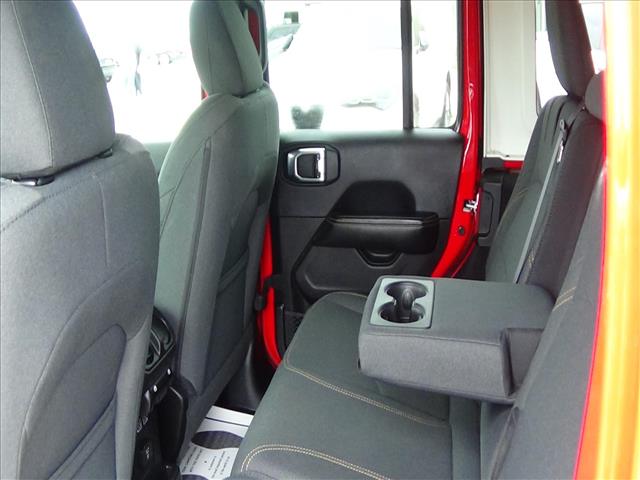 2025 Jeep Wrangler Sahara 4xe:C6934