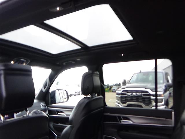2024 Jeep Wagoneer Carbide:C6696