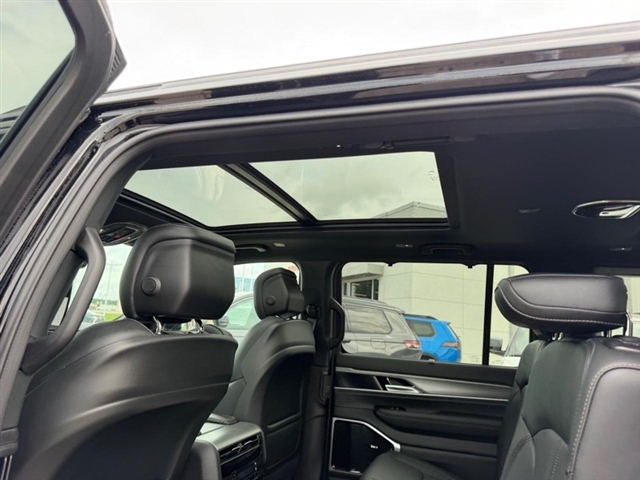2026 Jeep Grand Wagoneer Limited Reserve:26-202