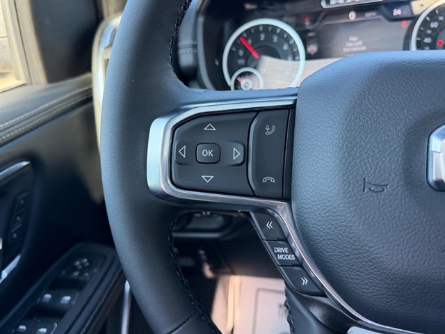 2027 RAM 1500 Laramie:27-021