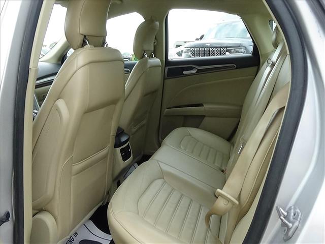 2014 Ford Fusion SE:C6984A