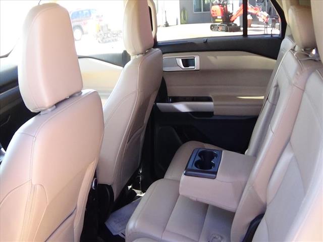 2023 Ford Explorer Limited:C6185