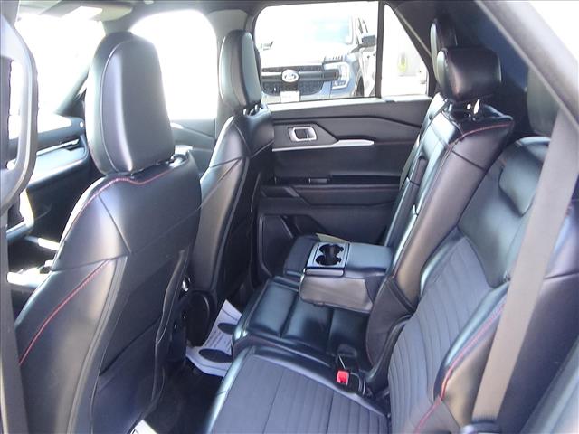 2025 Ford Explorer ST-Line:C7096