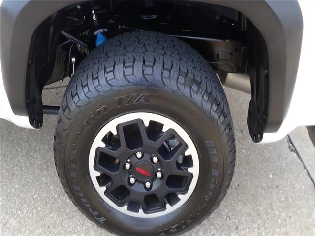 2025 Toyota Tacoma TRD Off-Road:C6774