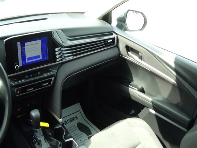 2025 Toyota Camry LE:C6887