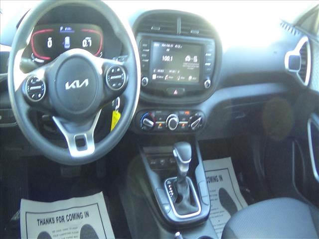 2024 Kia Soul LX:C6812