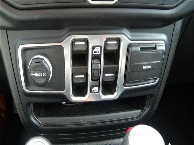 Photo of 2023 Jeep Wrangler Sahara in Cape Girardeau, MO - 13,  2023 Jeep Wrangler Sahara:C6564