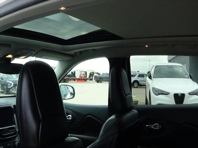 2022 Jeep Cherokee Limited:C6931