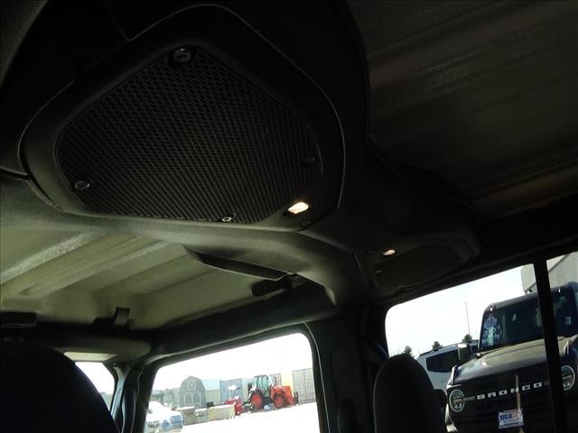 2025 Jeep Wrangler Sahara:C6779