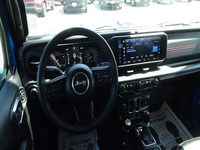 2024 Jeep Wrangler Rubicon:C6902