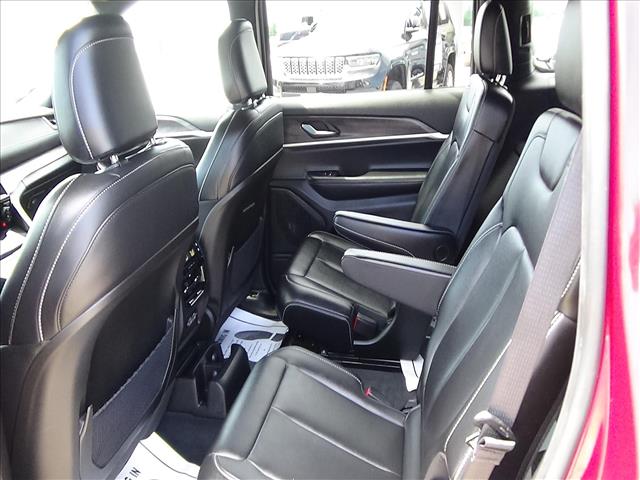 2025 Jeep Grand Cherokee L Limited:C7080