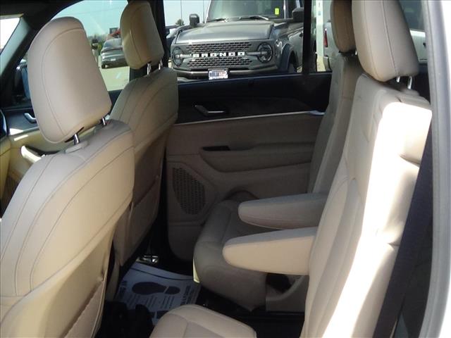 2024 Jeep Grand Cherokee L Limited:26-110A