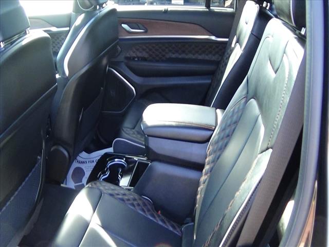 2024 Jeep Grand Cherokee L Summit:26-061A