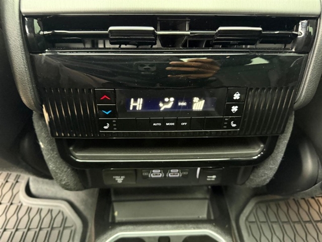 2025 Jeep Wagoneer Super:25-230