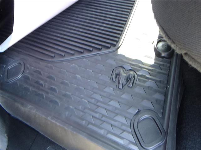 2025 RAM 1500 Warlock:C7064