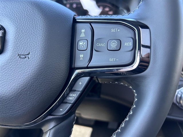 2025 RAM 1500 Limited