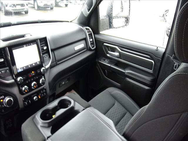 2025 RAM 1500 Big Horn:C7065
