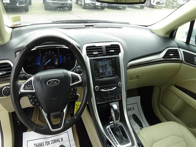 2014 Ford Fusion SE:C6984A