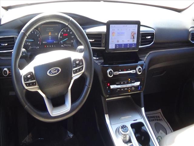 2023 Ford Explorer Limited:C6185