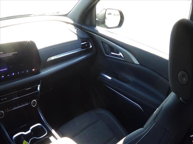 2025 Chevrolet Traverse LT:C6813