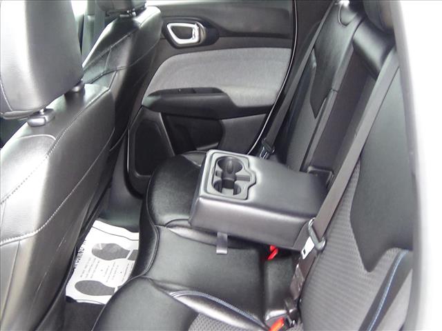 2025 Jeep Compass Latitude:C6850