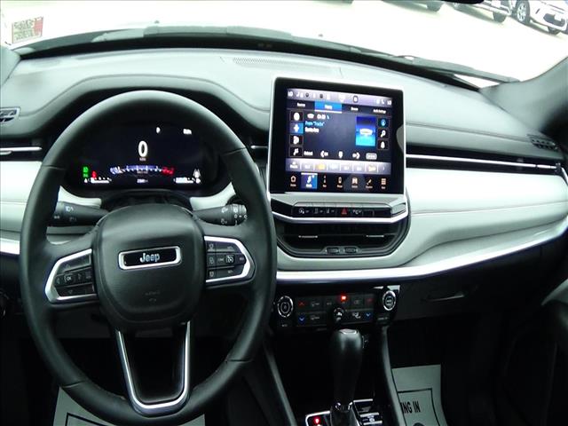 2025 Jeep Compass Limited:C6953