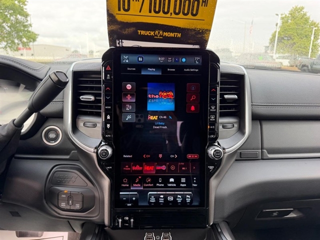 2027 RAM 2500 Laramie:27-009