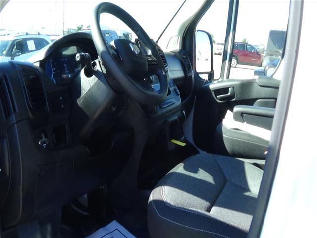 2025 RAM ProMaster Tradesman 2500:C6582