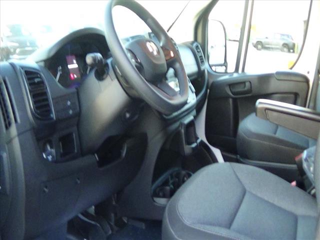 2025 RAM ProMaster Tradesman 2500:C6601