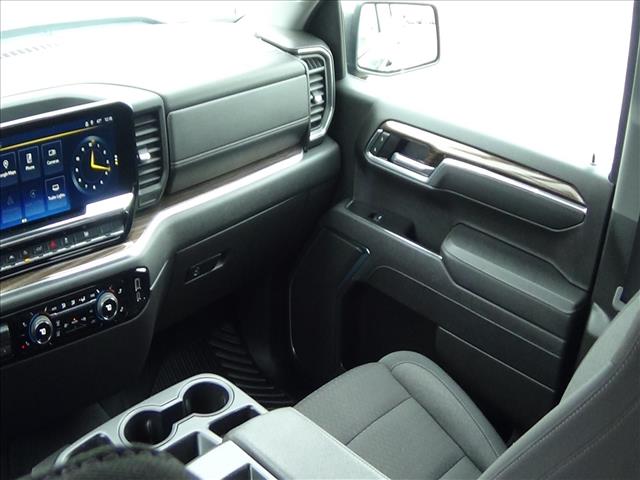 2025 Chevrolet Silverado 1500 LT:C6797