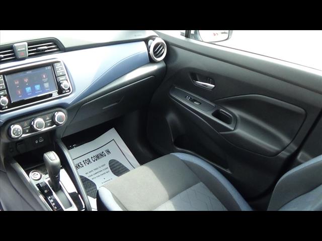 2023 Nissan Versa SV
