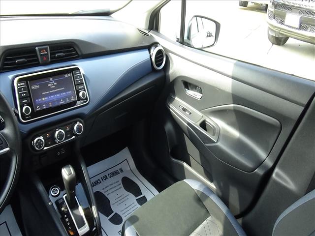 2025 Nissan Versa SV:C7049