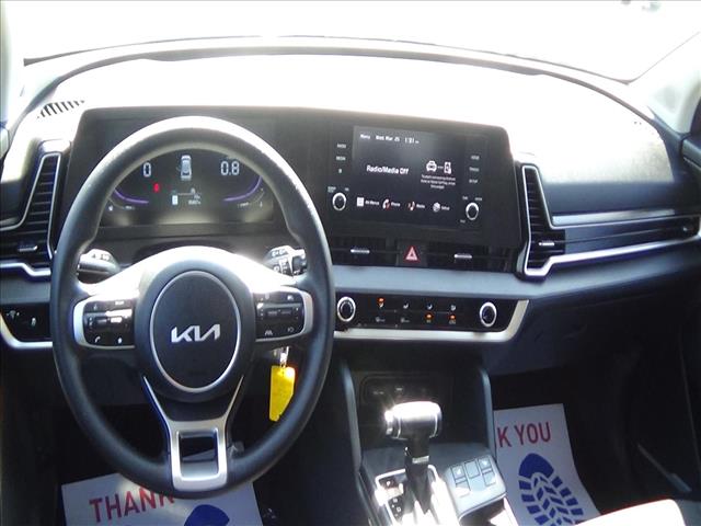 2025 Kia Sportage LX:C6884