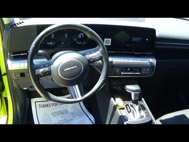 2024 Hyundai KONA SEL