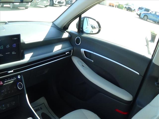 2025 Hyundai SONATA SEL:C6980