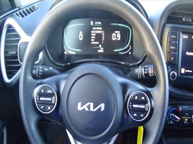 2023 Kia Soul LX:C6803