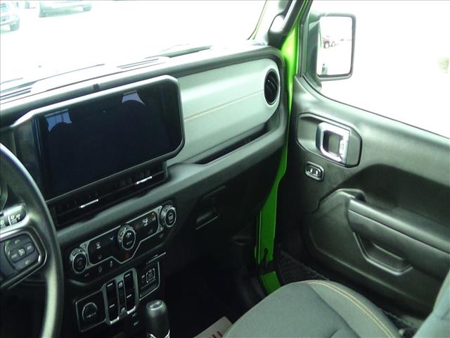 2025 Jeep Wrangler Sport:C6873