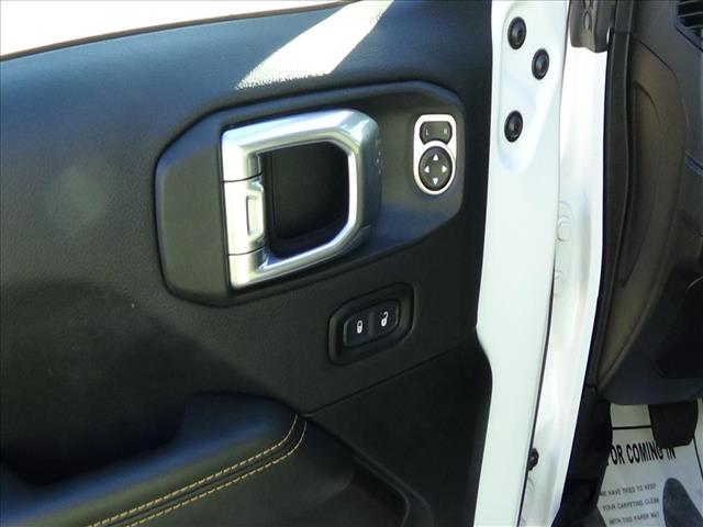 2024 Jeep Wrangler Sahara:C6749