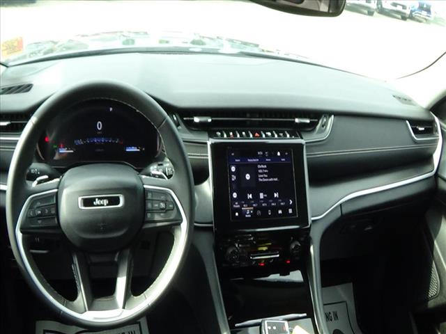 2023 Jeep Grand Cherokee L Laredo