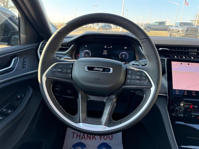 2025 Jeep Grand Cherokee L Limited:25-231