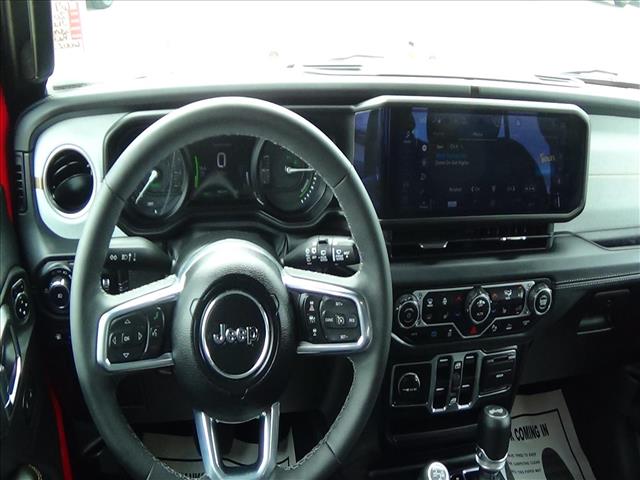2025 Jeep Wrangler Sahara 4xe:C6934