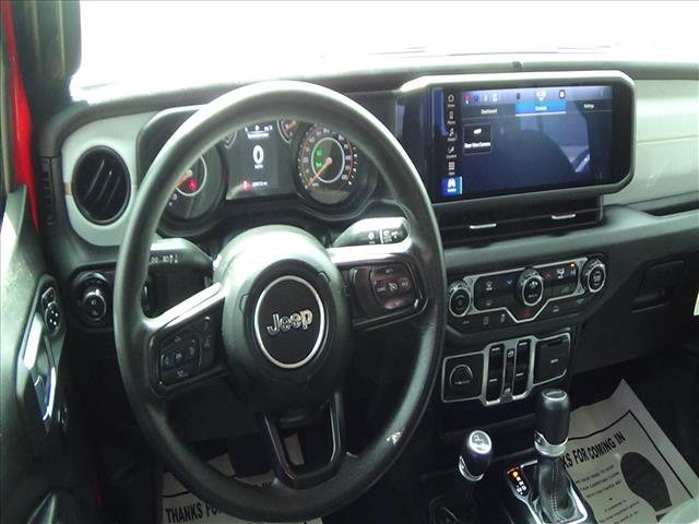 2024 Jeep Gladiator NightHawk:C6919